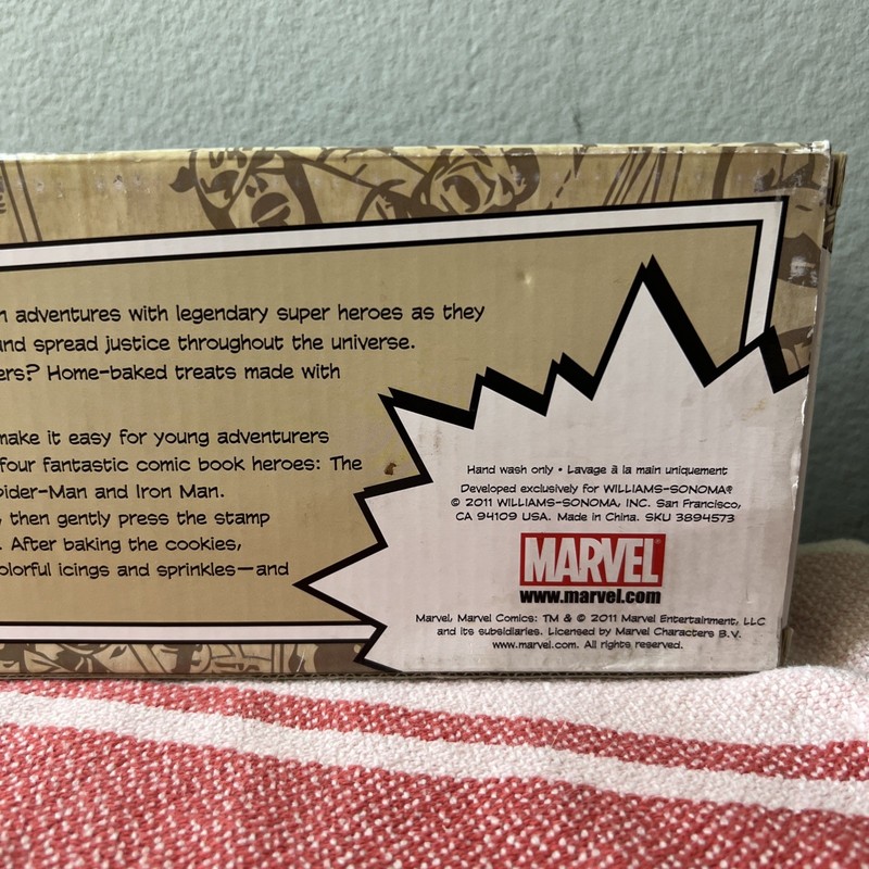 Williams Sonoma Marvel Cookie Cutters Hulk Spiderman Iron Man Captain America 11 gallery