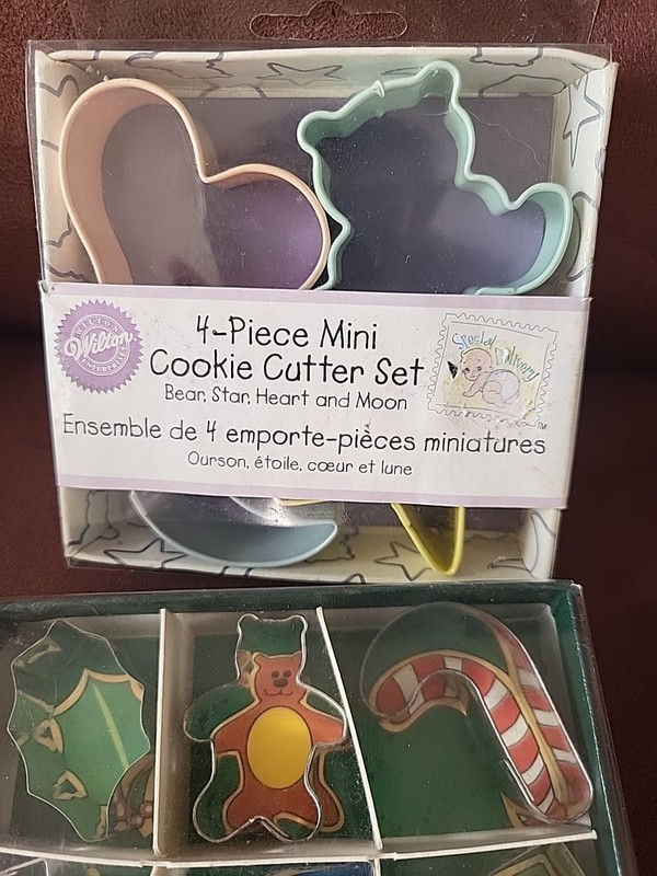 Cookie Cutters 2 Box's 9 Christmas And Heart Moon Bear And Star Miniatures gallery