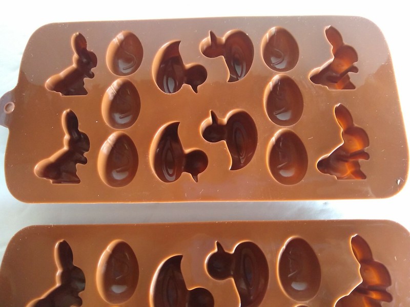 Easter Silicon Molds (2) Pack Egg Bunny Rabbit Duck 14-Hole Chocolate Soap Ice gallery