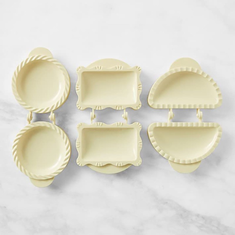 1PCS Holiday Mini Pie Molds for Baking Dough Press Pocket Molds for Christmas gallery