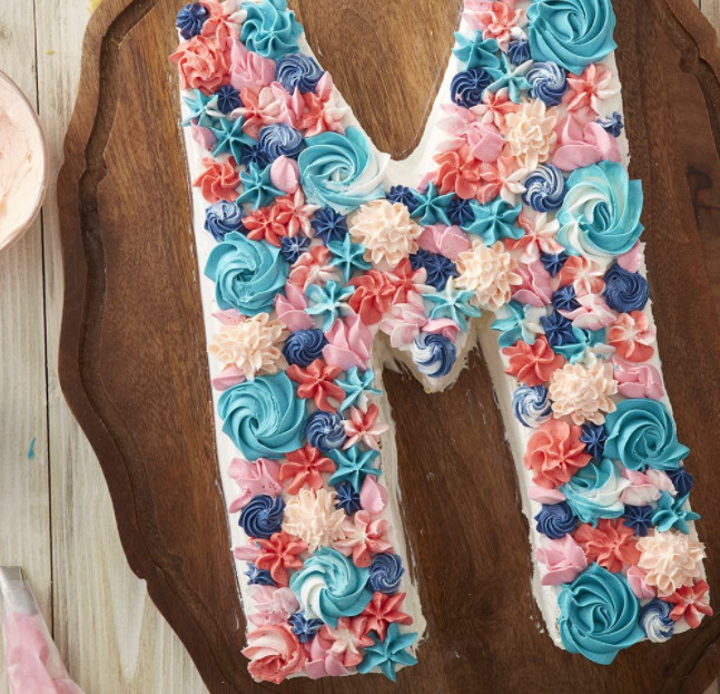 Wilton, 55-Piece Cake Supply Master Decorating Tip Set gallery