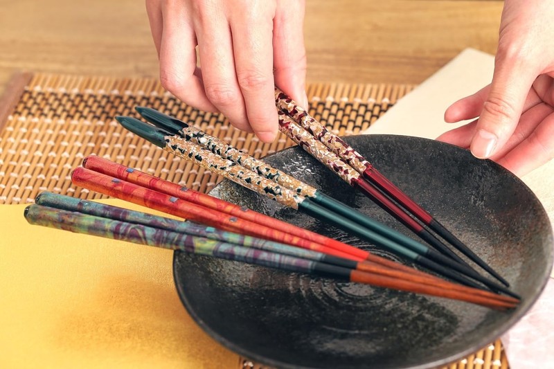Premium Japanese Chopsticks Reusable 2prs Set [Made in Japan] Featuring Mothe... gallery