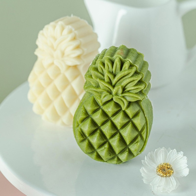 50g Plastic Material Mooncake Moulds DIY Mooncake Stamps Cute Pineapple Shaped gallery