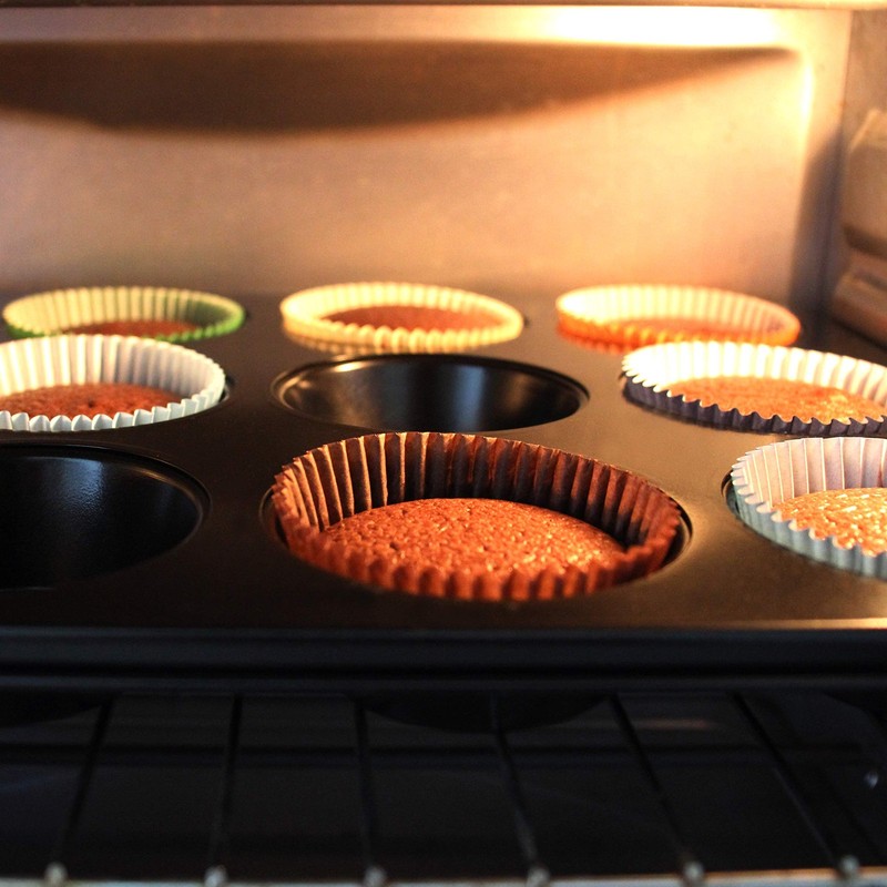 100 PCS Black Standard Size Cupcake Liners Paper Baking Cups Muffin Wrapper gallery