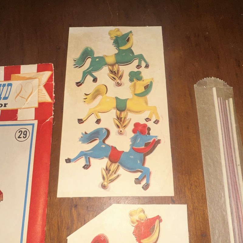 VTG Merry-Go-Round Party Cake Decorator Set #29 Multicolor Reusable Cake Topper gallery