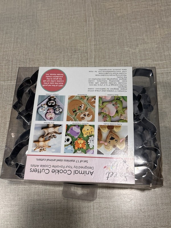 NEW Sweet Elite Animal Cookie Cutters Set 17 Stainless Steel Autumn Carpenter gallery