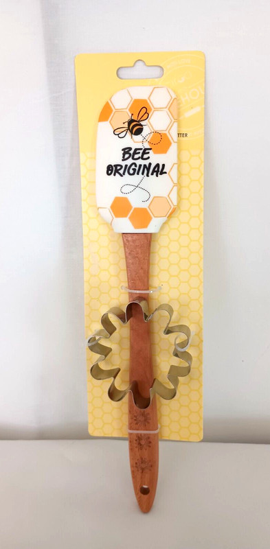 New Ciroa the Bakehouse Bee Original Silicone Spatula and Cookie Cutter gallery