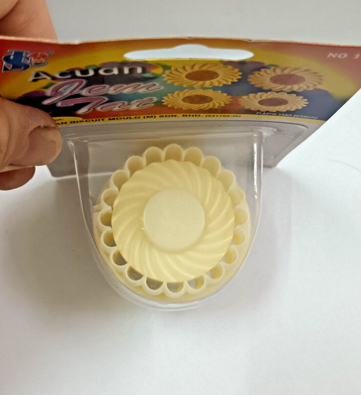 Set of 5 Pineapple Tart Jam Cookies Cutters - Marmalade Linzer Christmas Molds gallery