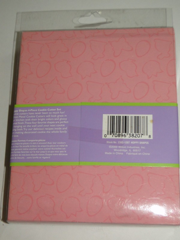 New Vintage Wilton Happy Shapes Easter Cookie Cutters, Wilton Treat bags , #9 gallery