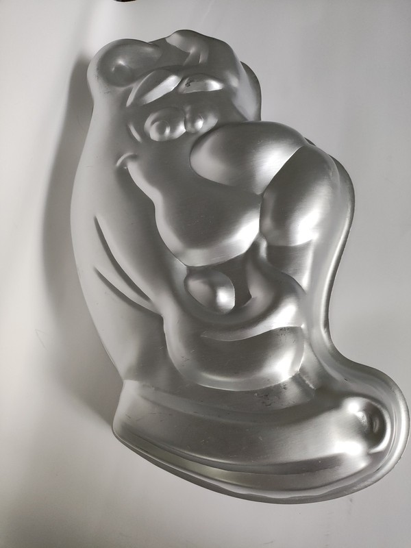 Vintage 1975 Wilton Scooby Doo Cake Pan Hanna Barbera Aluminum Cartoon Bake Mold