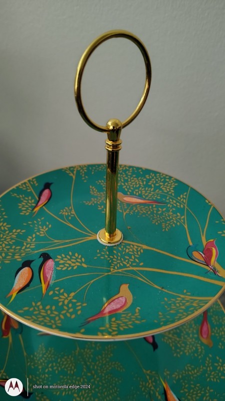 Portmeirion Sara Miller Chelsea 3 Tier Cake Stand - with Gold Detailing gallery