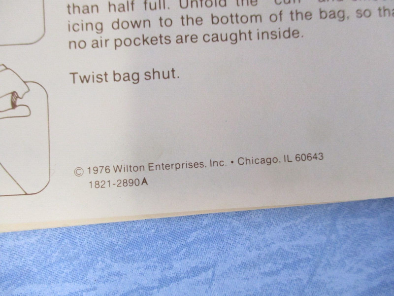 Vintage Wilton The Champion Horse Cake Mold Instruction Booklet gallery