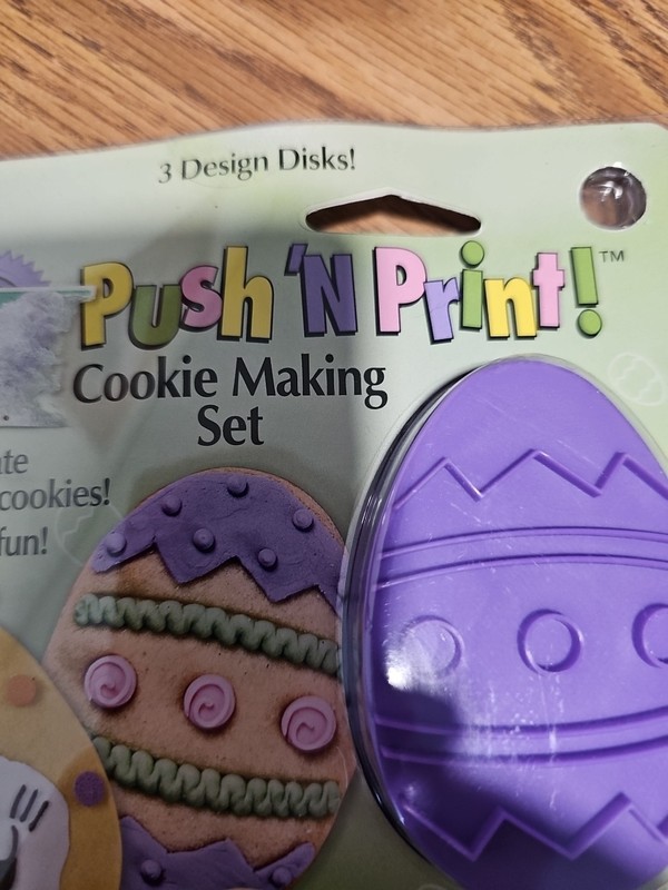 Wilton Push 'N Print Cookie Making Set Happy Easter 3 Design Disks New in Pkg gallery