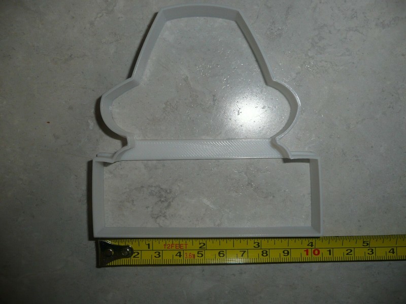 PILGRIM BOY FACE OUTLINE WITH BANNER PLYMOUTH COLONY COOKIE CUTTER USA PR3108 gallery