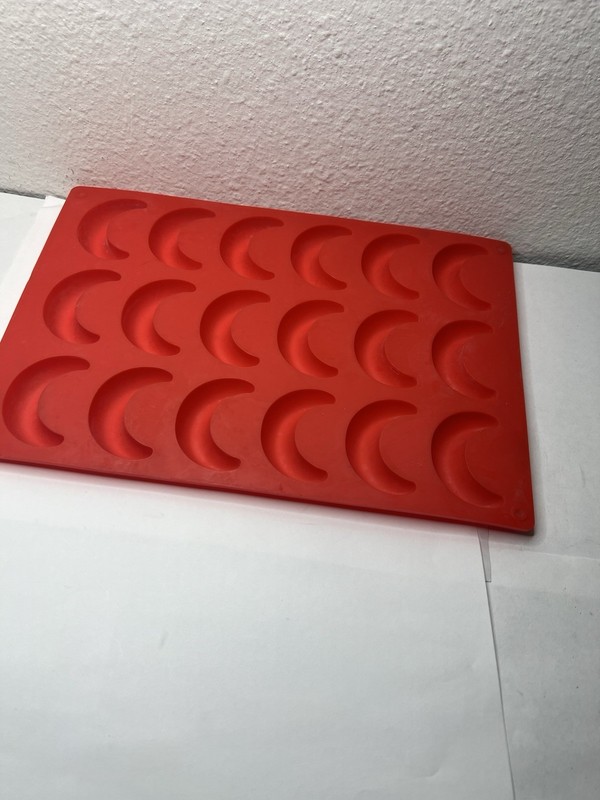 Moons/ Red Silicone Crescent Moon Chocolate Mold Tray, 21 Cavities, Solid, 1pc