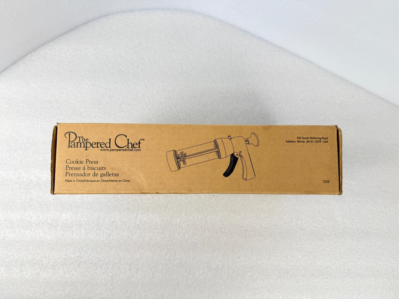 Pampered Chef Cookie Press/Biscuits w/16 Discs 1525 gallery
