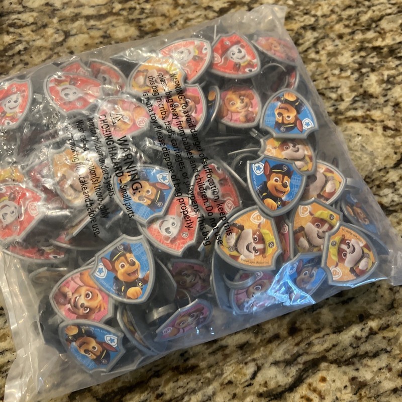 X 9 - And Extras - PAW Patrol Decoset Paw Patrol Yelp Help Cake Topper Sealed! gallery
