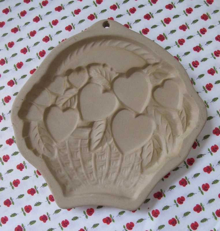Vintage Brown Bag Cookie Art Shortbread Cookie Craft Mold Basket of Hearts 1992 gallery