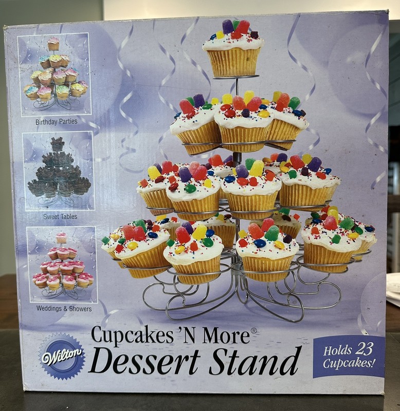 Wilton Cupcakes-N-More Dessert Display Stand Wilton #307-826 Holds 23 Cupcakes!! gallery