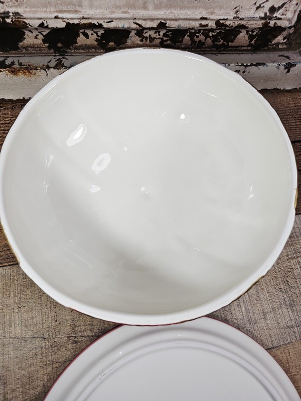 Vintage World Bazaar Inc. covered cake plate with Poinsette gift design. 1990s gallery
