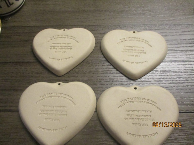 Pampered Chef Heart Series Molds Spring Summer Fall Winter Set 4 Never Used gallery