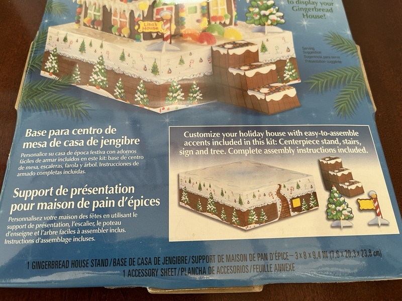 NEW Wilton Gingerbread House Centerpiece Stand 3"X9.25"X8" 2008 gallery