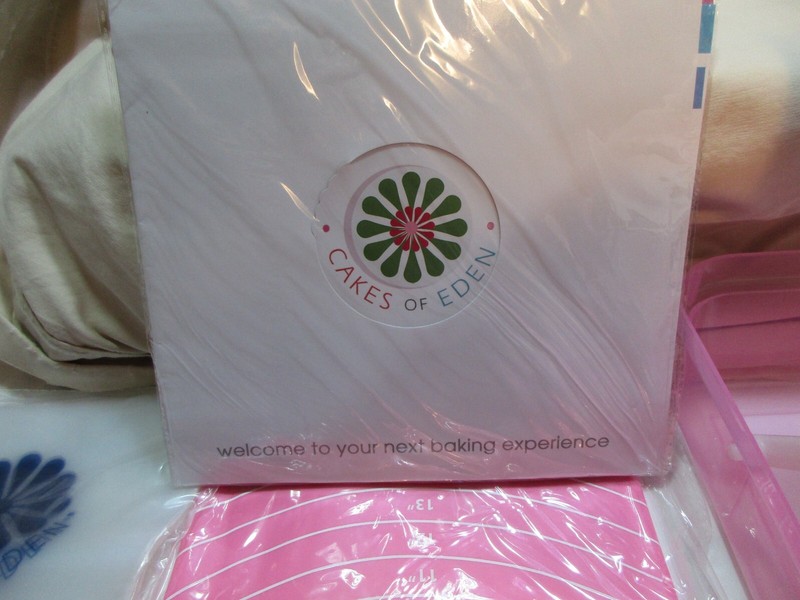 Cakes of Eden Cake decorating supplies baking kit NEW gallery