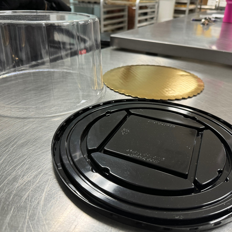 Cake Containers Disposable w/ Clear Lids Black Bases & Gold Cake Boards (5 Sets) gallery