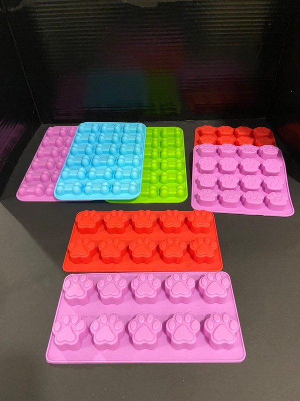 Silicone Molds for Dog Treats Bones and Paws Pack of 7