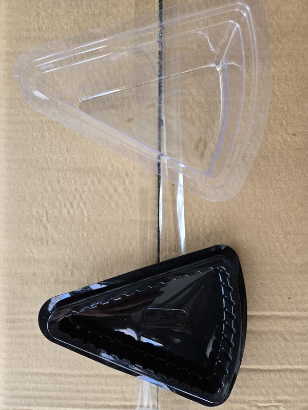 600 pcs Plastic Cake Slice Containers (Black Base + Clear Lid) gallery