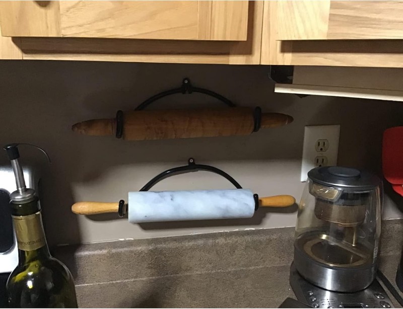 Pack of 4 – Rolling Pin Holder Display Rack Black gallery