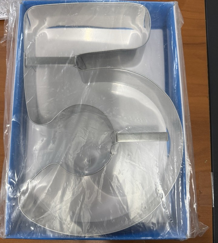 Ateco Extra Large Number 5 Cake Cutter