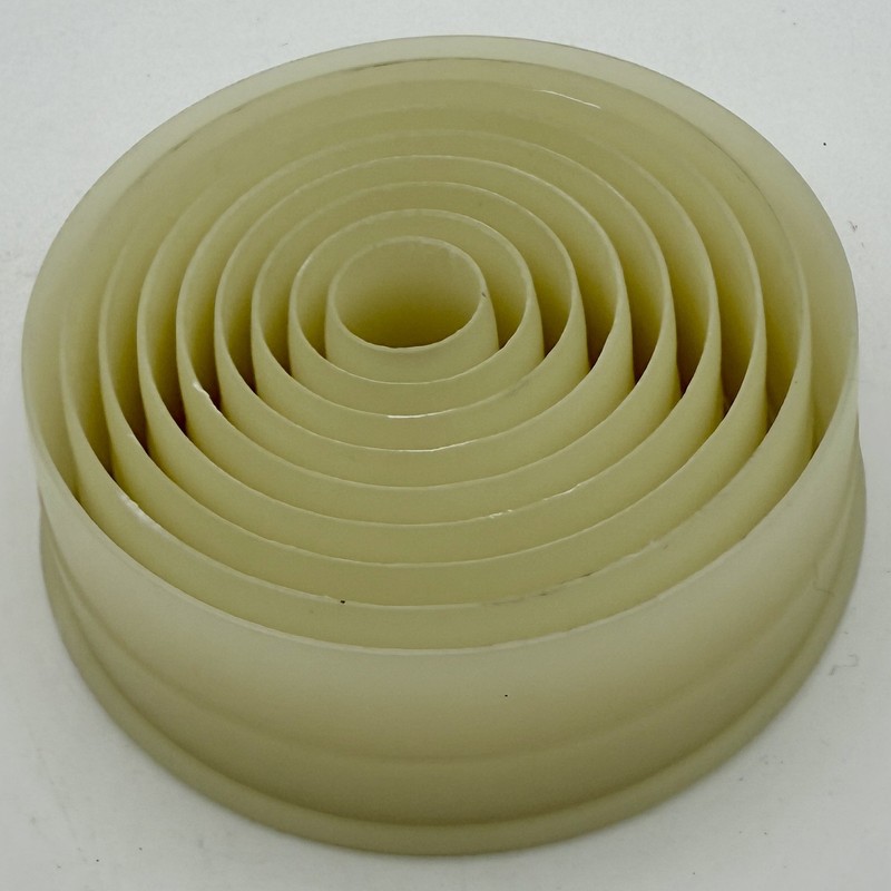 Fat Daddio's 9 Piece Round Nylon Pastry Cookie Food Cutter Set in Boxed EUC gallery