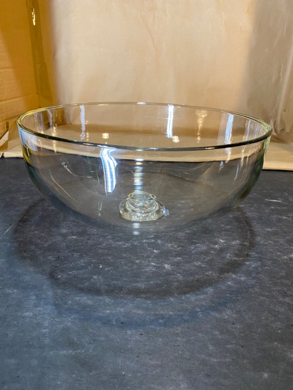 Clear 11" Cake Cloche - Thick - 2.5 inch diameter handle. GORGEOUS gallery