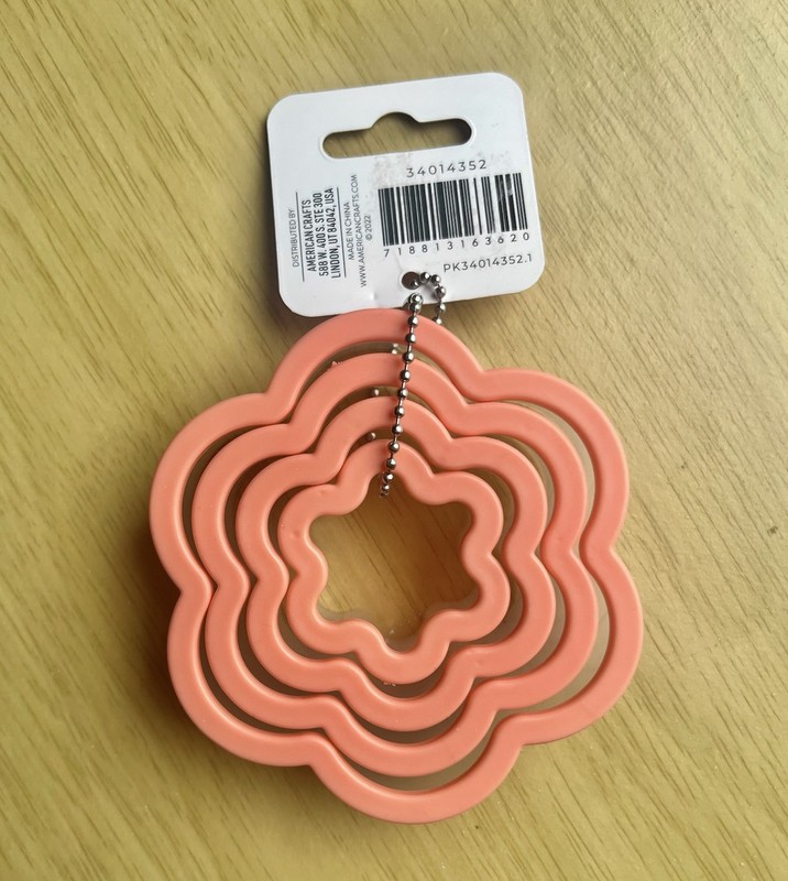 Flower Pattern Cookie Cutter 4pc, Cookies, Fondant & Clay - 4x4 gallery