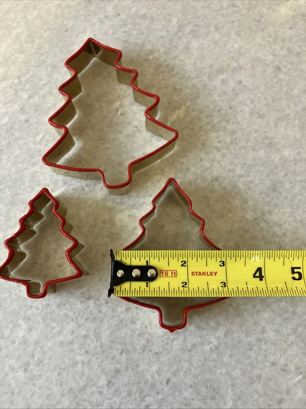 Christmas Tree Cookie Cutters Baking Kitchen Utensils Set Of 3 Festive Holidays gallery
