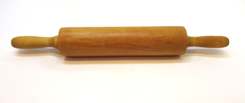 Vintage 1970’s 10″ Solid Wood 1 lb 2.7 oz Old 2″ dia Retro Usable Rolling Pin