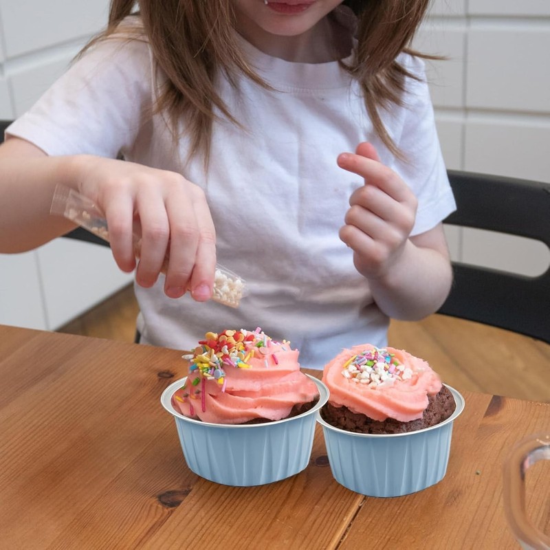 100Pcs Aluminum Cups with Lids,5oz Disposable Ramekin Baking Cups Muffin Line... gallery