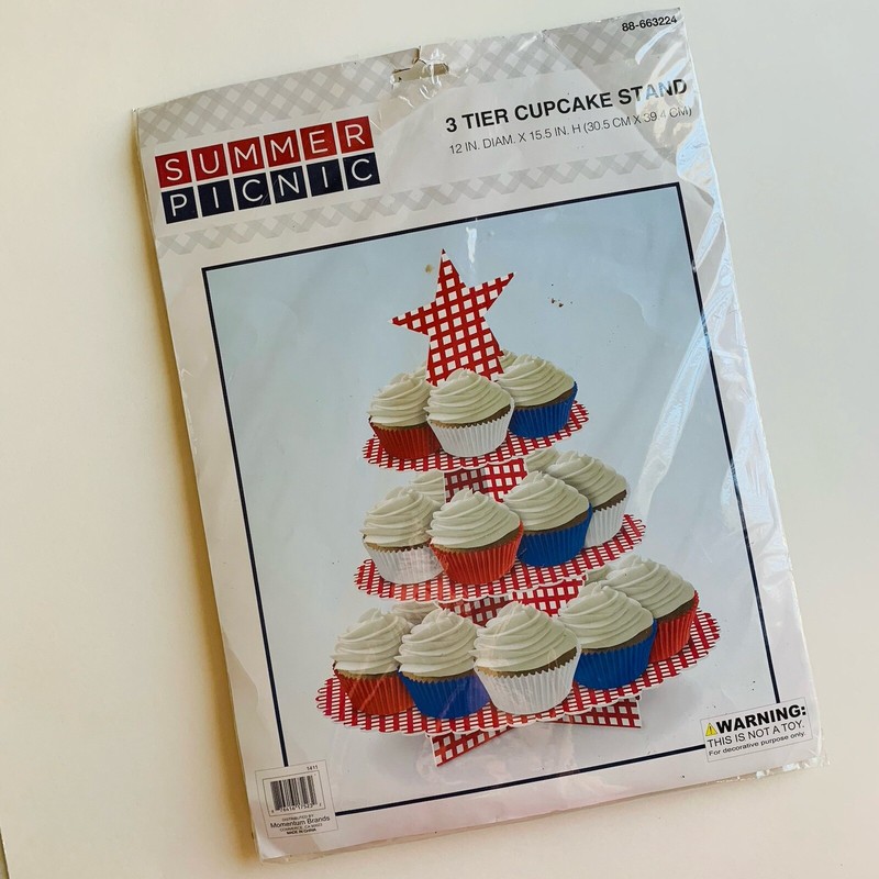 3 Tier Cupcake Stand Paper Cardboard Summer Picnic Star Red Gingham