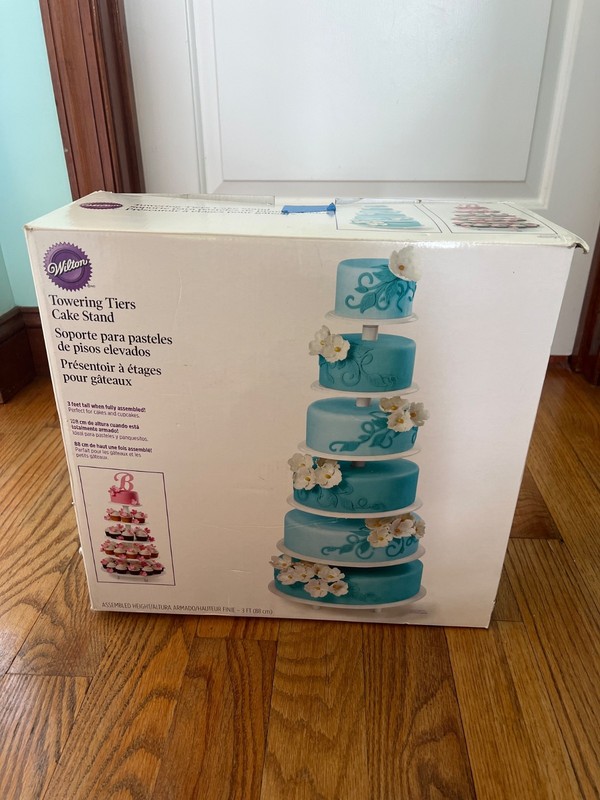 Wilton Towering Tiers Cake Stand, 6-Tier, Durable Plastic, Adjustable – New Open