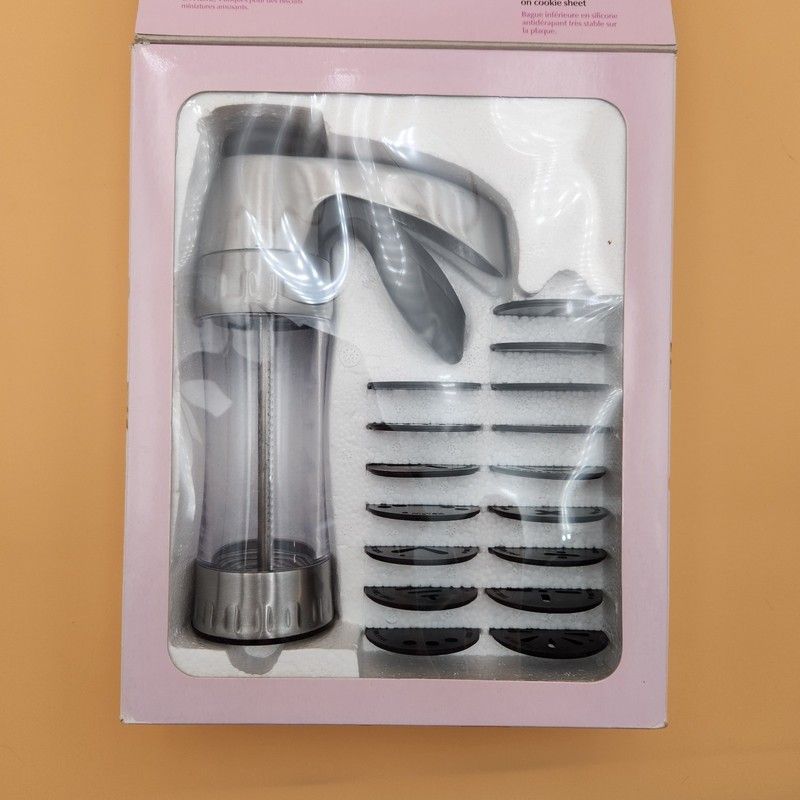 Wilton Cookie Pro Ultra II Cookie Press 16 Disks Spritz Soft Grip Trigger gallery
