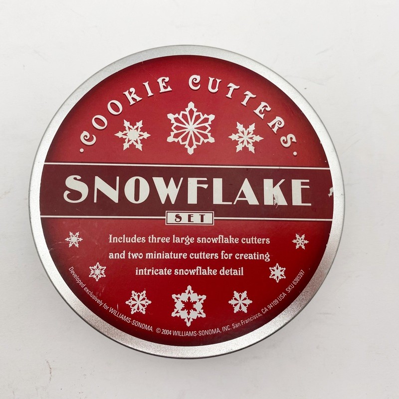 Williams Sonoma Snowflake 5 Piece Stainless Steel Cookie Cutter Set Tin New gallery
