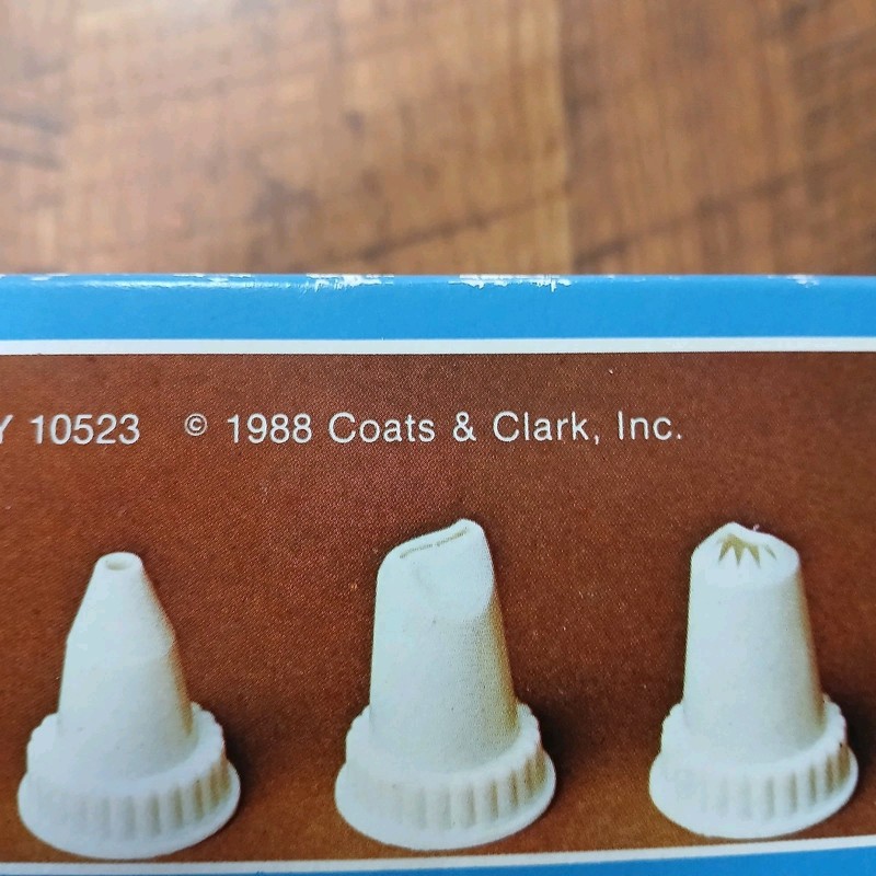 Vintage Rowoco Cookie Press Set Icing 1988 Christmas Easter Cookies Baking gallery