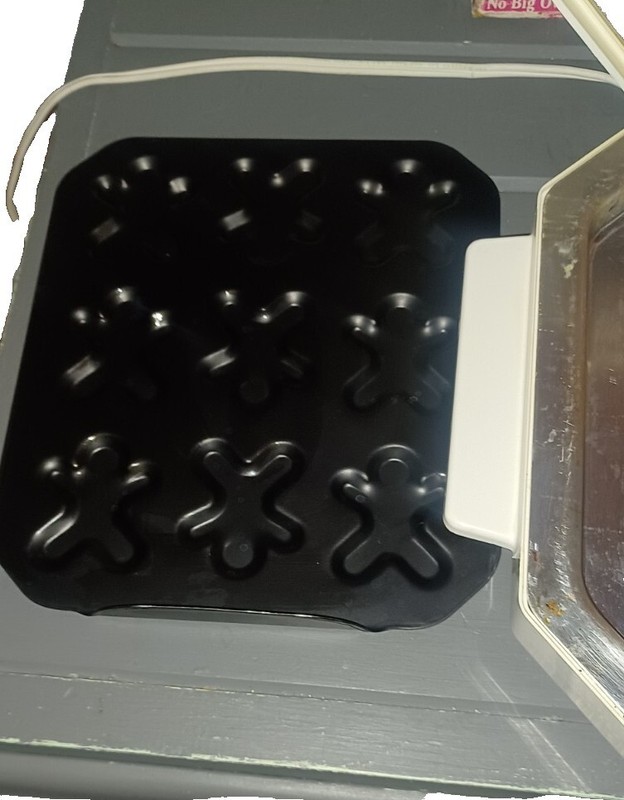 Rival Cookie Factory Cookie and Snack Maker with extra Cookie Pan and Manual gallery