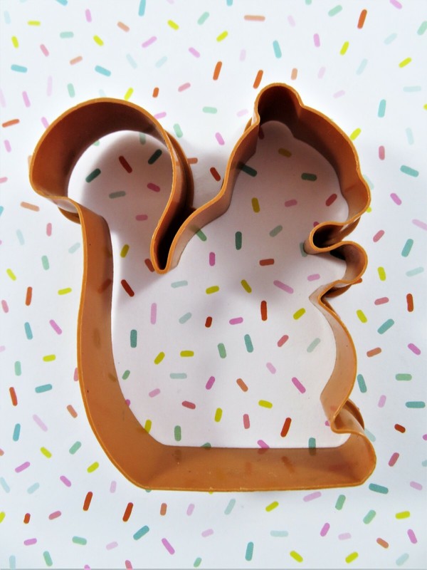 Plastic Cookie Cutters Mixed Lot Of 3 Squirrel Pony Turkey Vintage 1984 Medium gallery