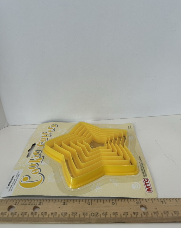 MTC Inc. Cookie Cutters Nesting Stars, Set of 6 Plastic, New gallery