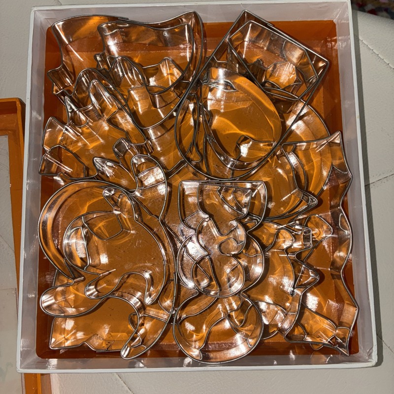 Celebrate it Halloween Metal Cookie Cutters 20 Piece Set NEW In Box gallery