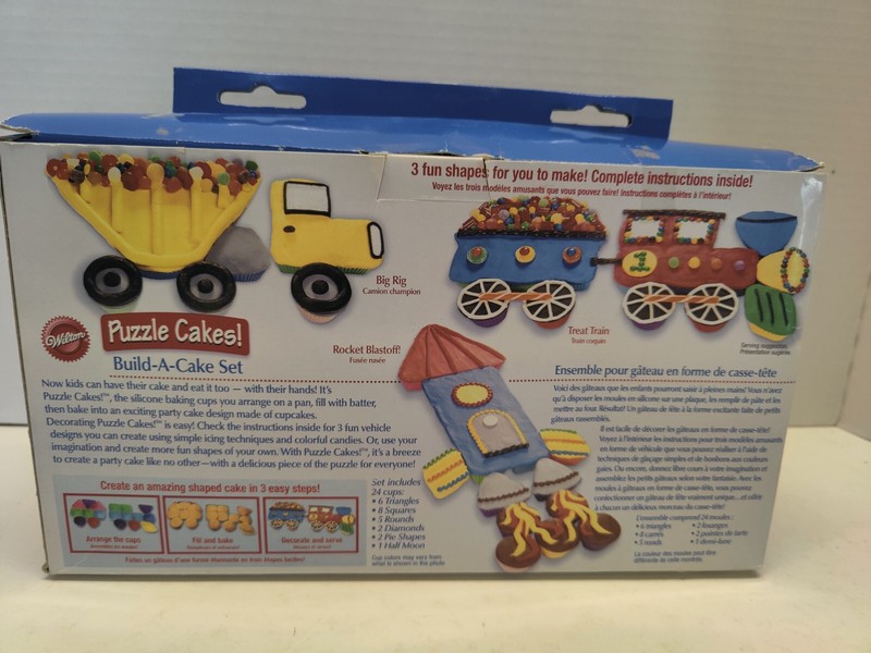 Wilton Puzzle Cakes! Build-A-Cake Set Complete in Original Box - 2007 - NEW NIB gallery