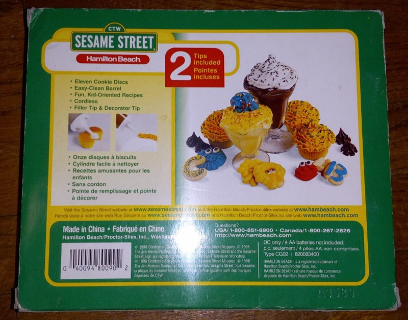 NOS Sesame Street Cookie Monster Cookie Press, W/ 11 Discs gallery