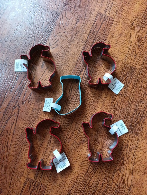 Threshold Set Of 5 Christmas Cookie Cutters Santa Claus Stocking Holidays New